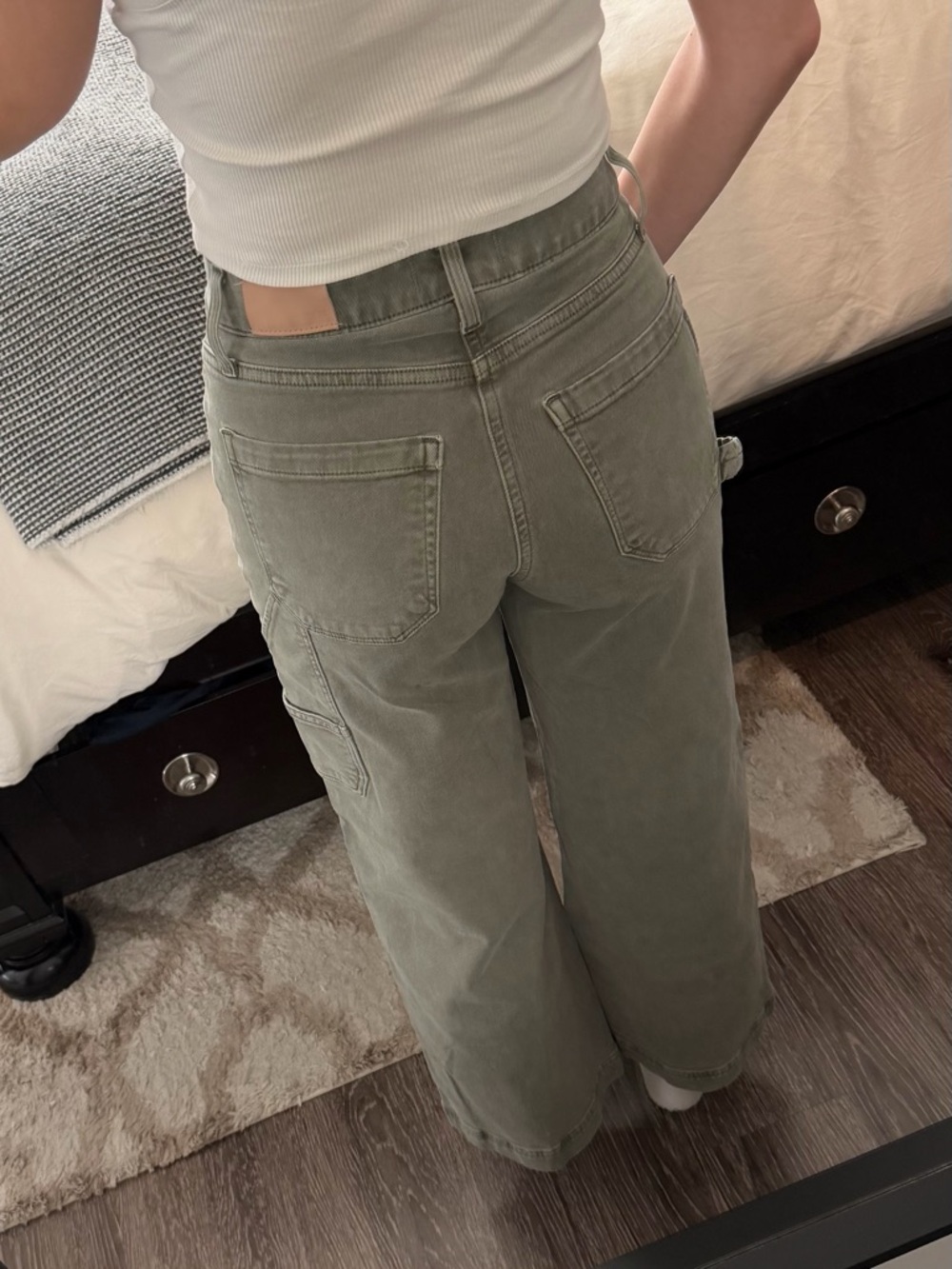 PAIGE Anessa Carpenter Wide Leg Jeans in Vintage Sweet Succulent - Picture 4 of 15